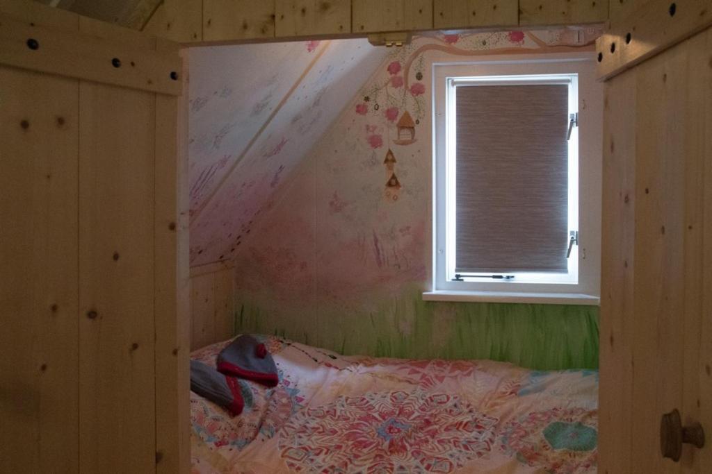 Groepsaccommodatie Kom In De Bedstee Sprookje Винтерсвейк Экстерьер фото